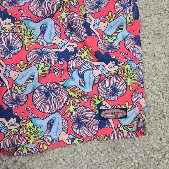 Vineyard Vines Swim Trunks Mens XL Pink Mermaids Mesh Lining Shorts Beach Pool - Picture 2 of 14